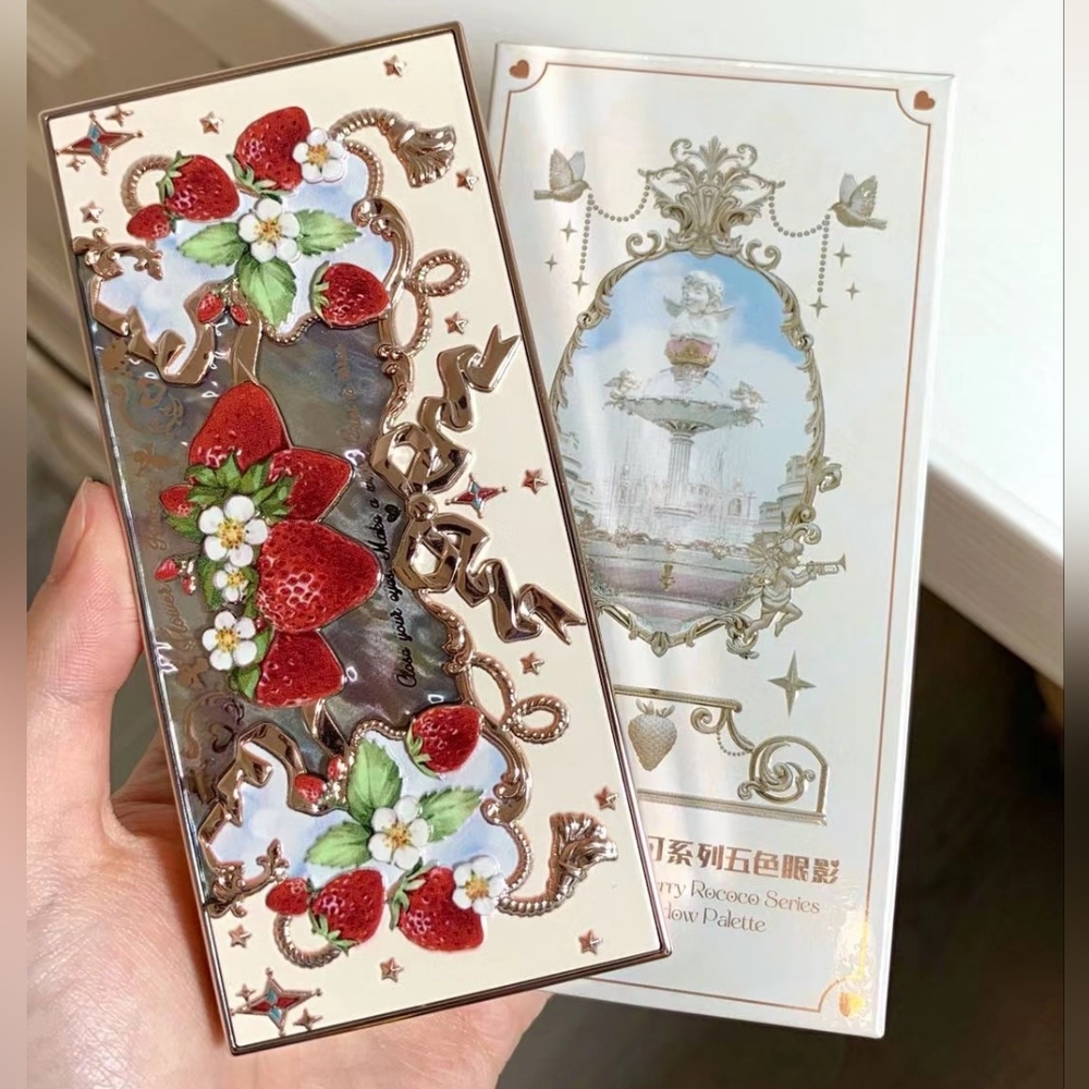 Flower Knows - Strawberry Rococo 01 ICE CREAM LATTE Eyeshadow Palette